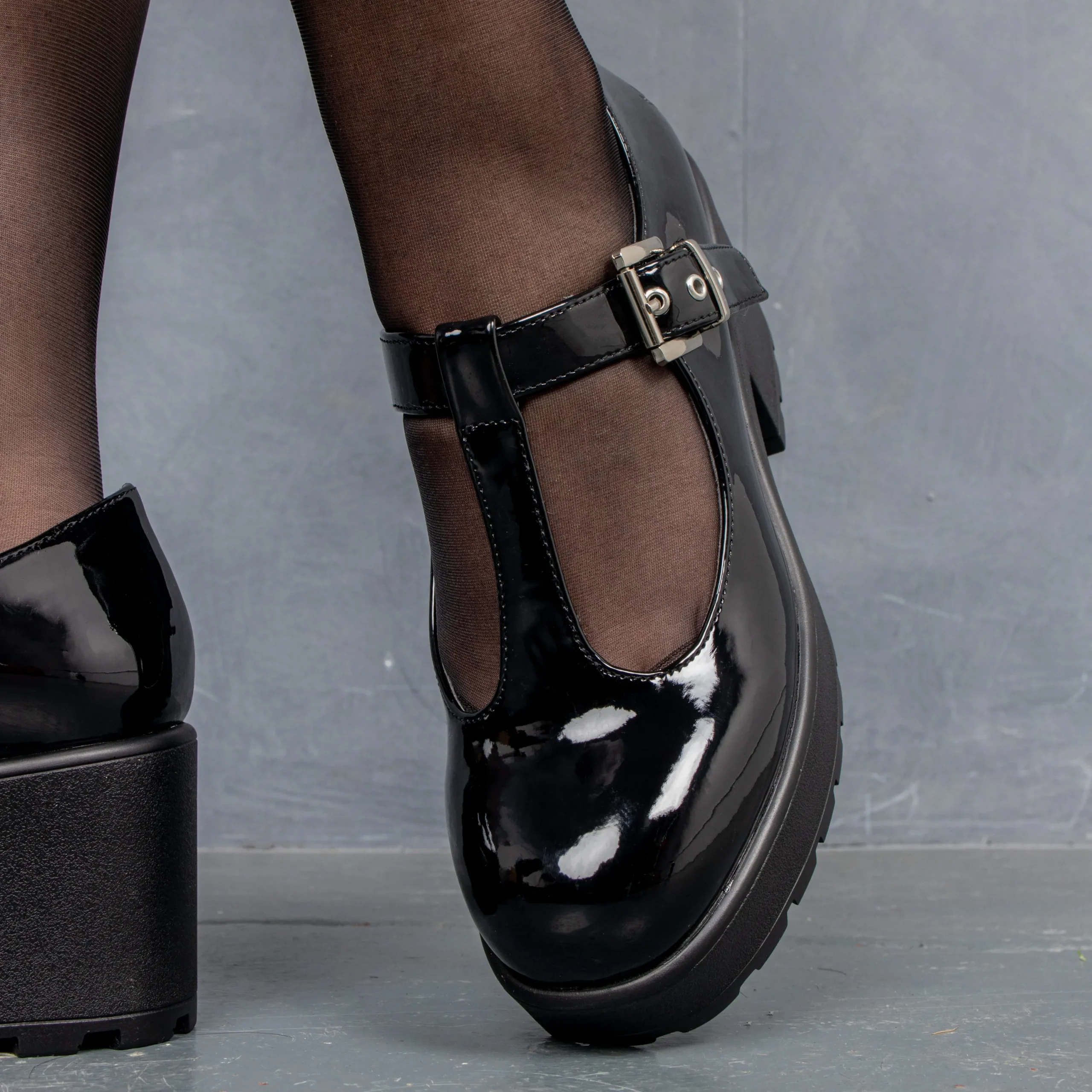 KOI footwear SAI Mary Jane Shoes 'Patent Edition' Black Hot